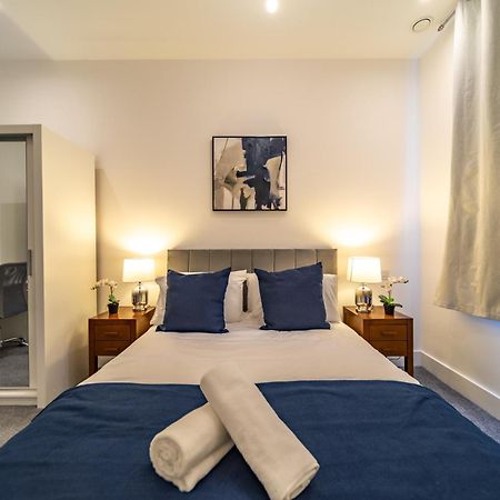 The Essex Apartments - Ashby House 切姆 外观 照片